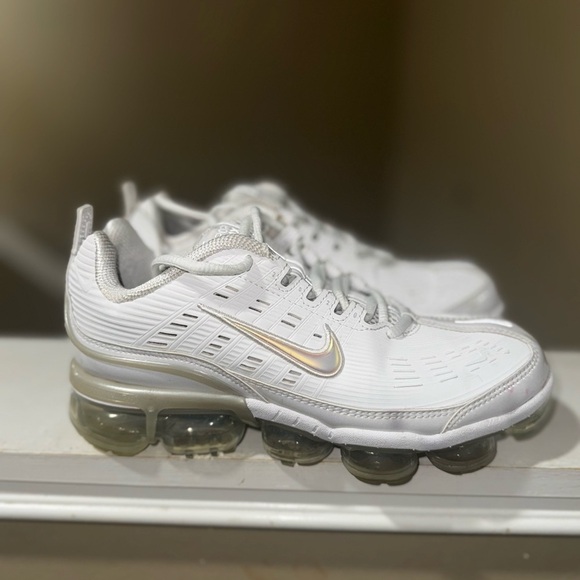 Nike Shoes - Women’s Nike VaporMax